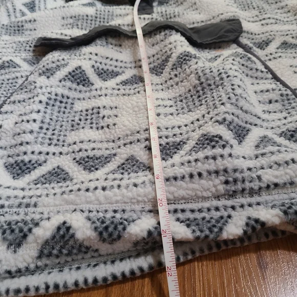 Carhart Native Sweater Relaxed Fit Pullover Sweater Size 2x - Picture 4 of 6